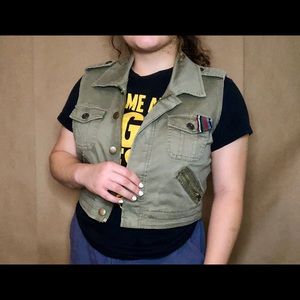 Army green vest